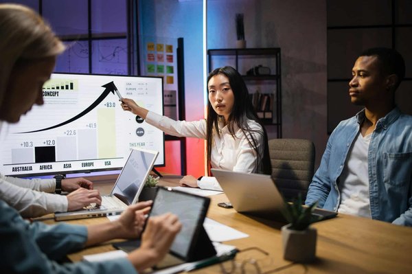 Comment analyser le potentiel d'un bien immobilier grâce à une étude de marché locale ?